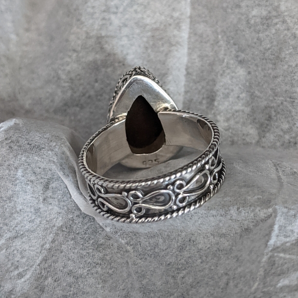 Ammolite .925 Silver, size 9 - Picture 4 of 14